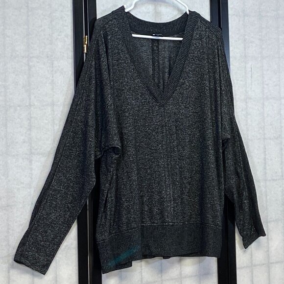 Buffalo Black & Grey Lightweight V-Neck Banded Hem Sweater XL Drop Long Sleeves - Picture 3 of 13